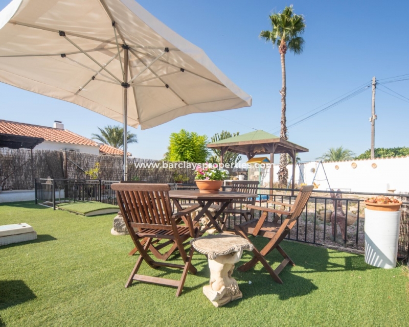 Wederverkoop - Vrijstaande Villa - Urb. El Oasis - La Marina