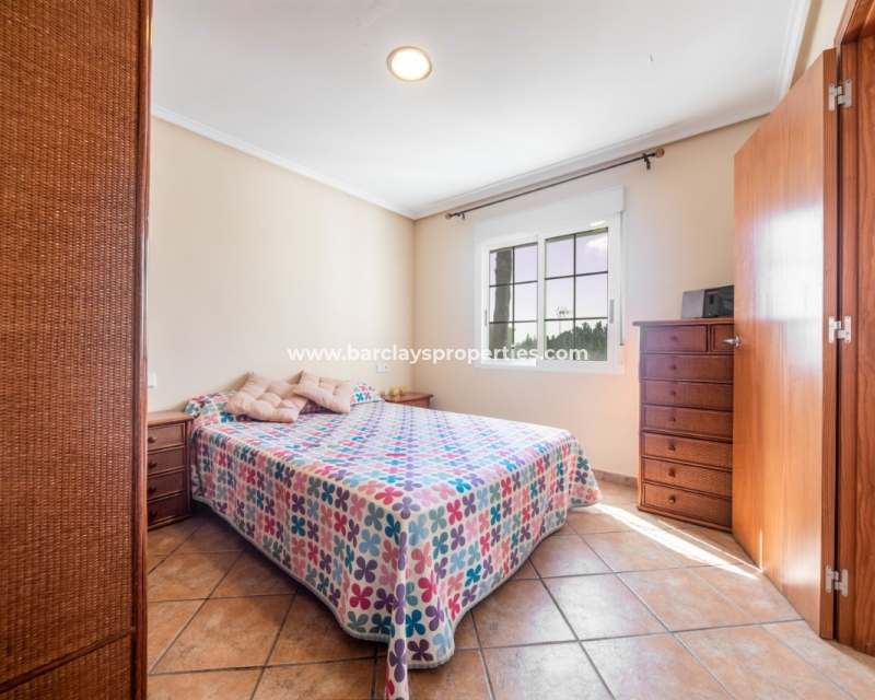 Wederverkoop - Vrijstaande Villa - Urb. El Oasis - La Marina