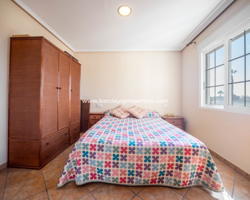 Wederverkoop - Vrijstaande Villa - Urb. El Oasis - La Marina