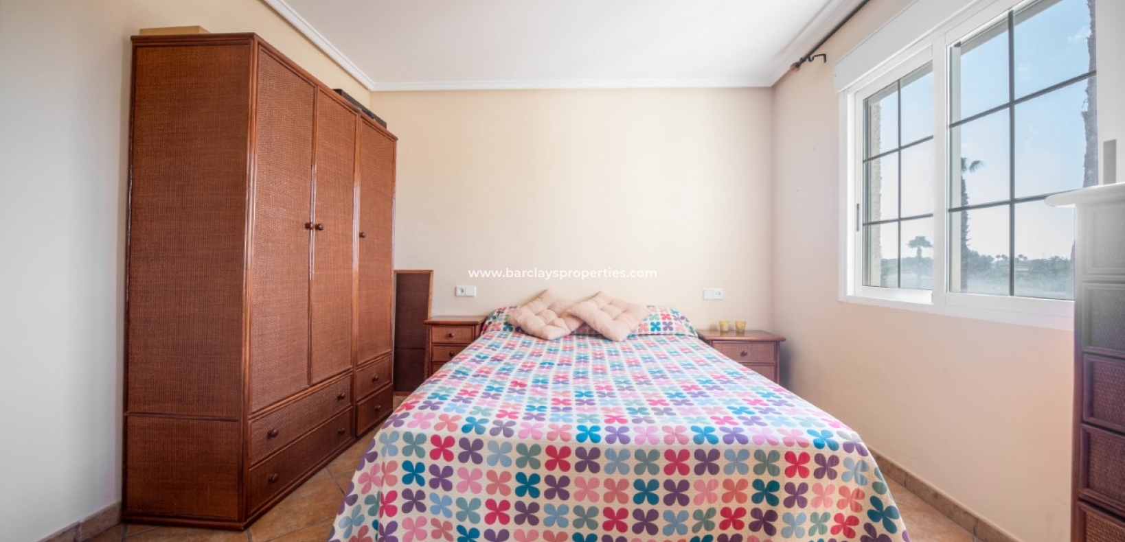 Wederverkoop - Vrijstaande Villa - Urb. El Oasis - La Marina