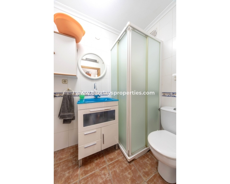 Wederverkoop - Vrijstaande Villa - Urb. El Oasis - La Marina