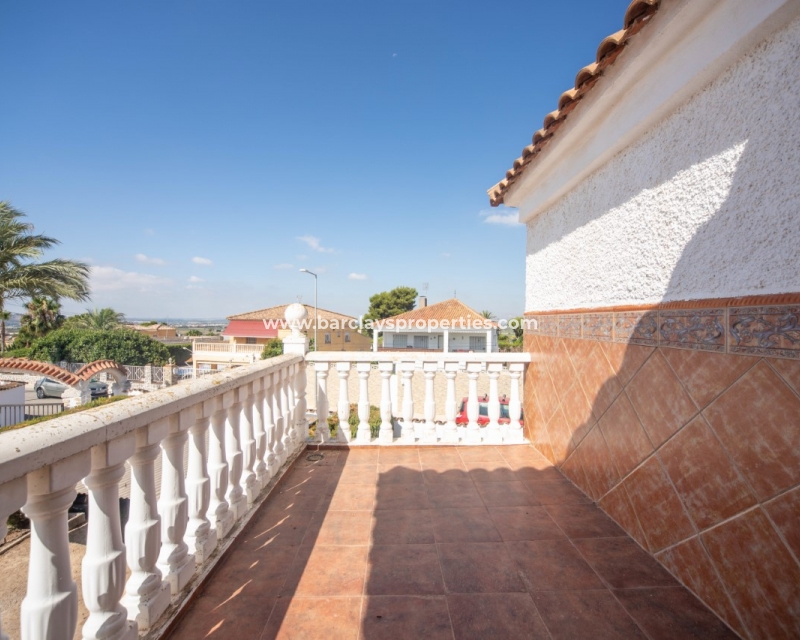 Wederverkoop - Vrijstaande Villa - Urb. El Oasis - La Marina