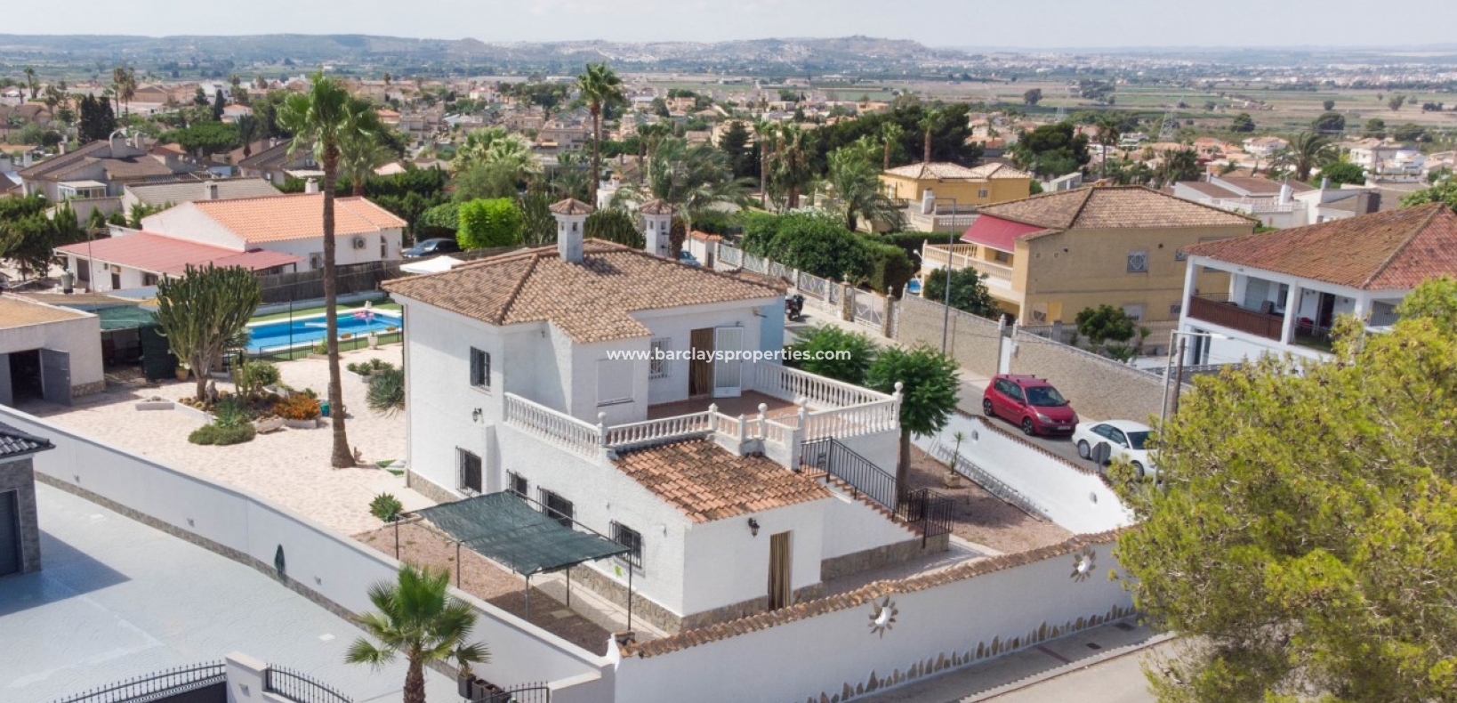 Wederverkoop - Vrijstaande Villa - Urb. El Oasis - La Marina