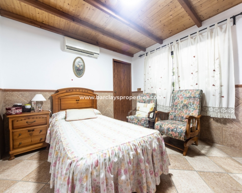 Wederverkoop - Vrijstaande Villa - Urb. El Oasis - La Marina