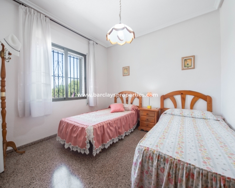 Wederverkoop - Vrijstaande Villa - Urb. El Oasis - La Marina