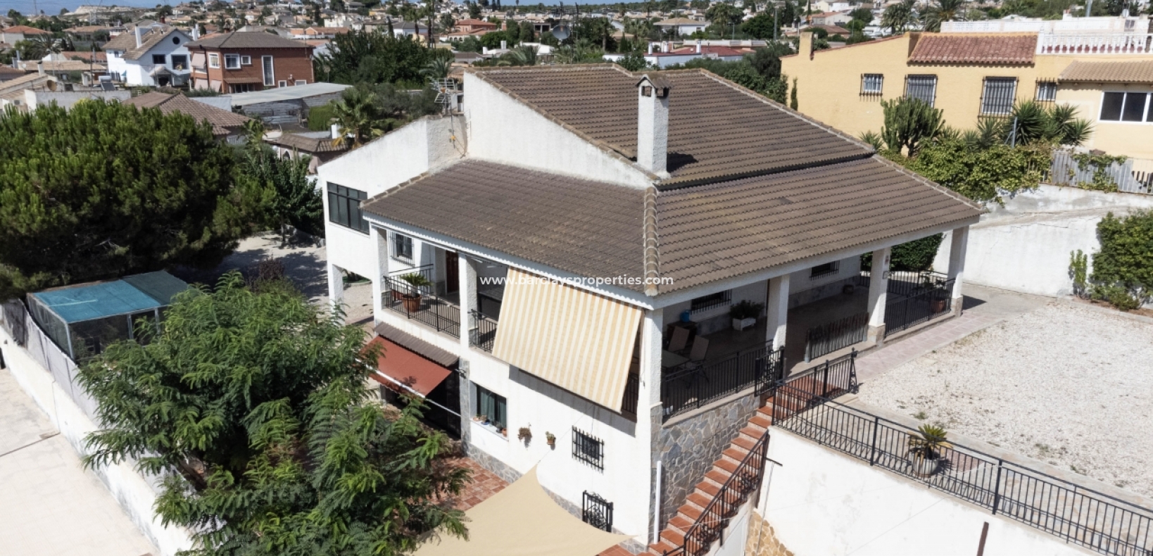 Wederverkoop - Vrijstaande Villa - Urb. El Oasis - La Marina