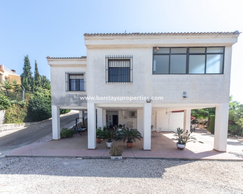 Wederverkoop - Vrijstaande Villa - Urb. El Oasis - La Marina