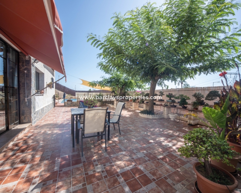 Wederverkoop - Vrijstaande Villa - Urb. El Oasis - La Marina