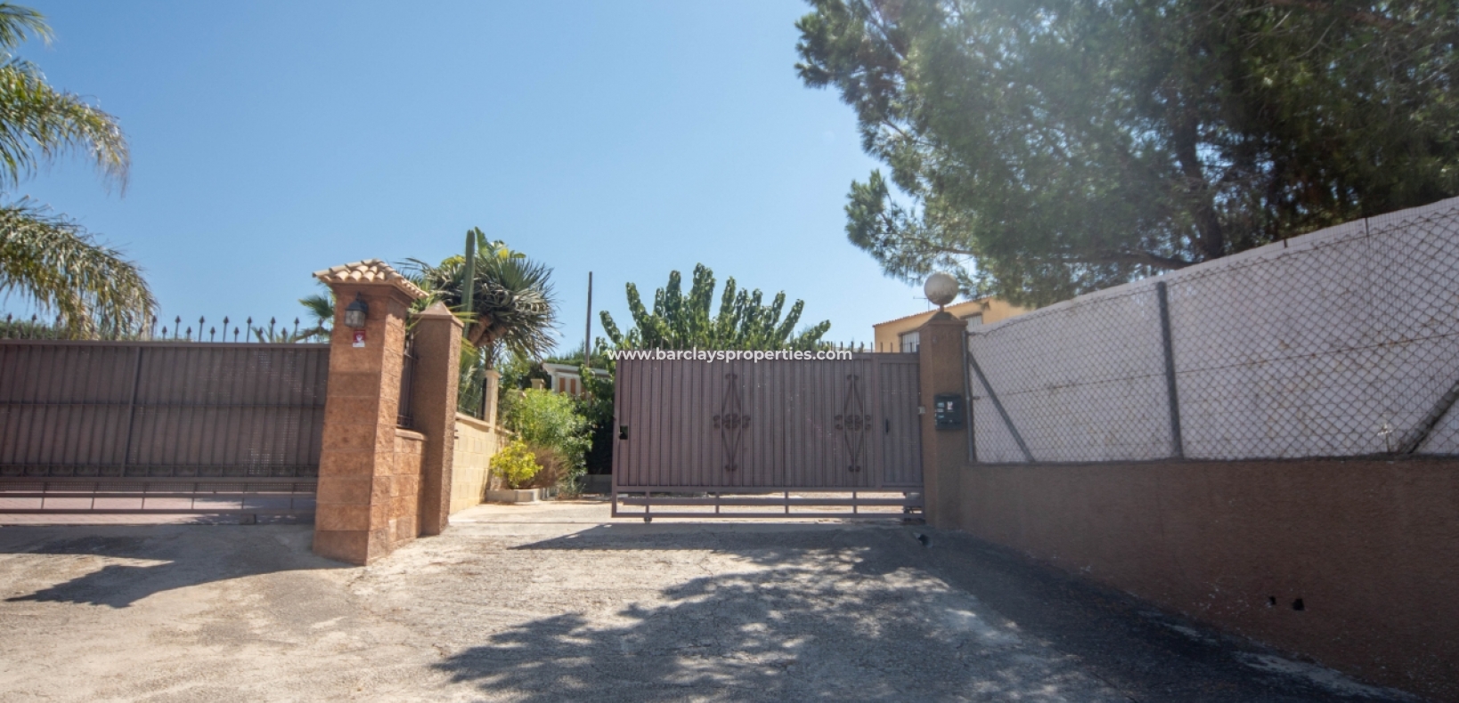 Wederverkoop - Vrijstaande Villa - Urb. El Oasis - La Marina