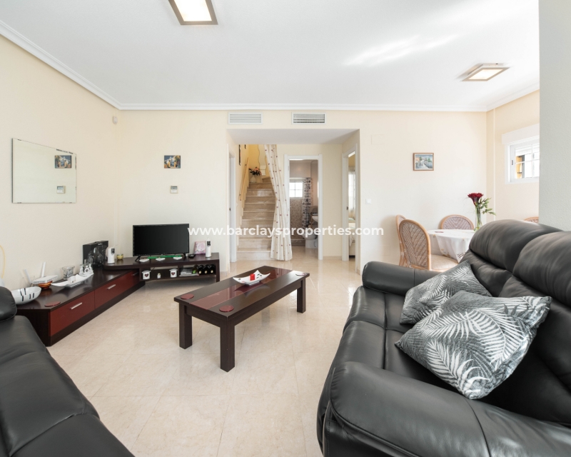 Wederverkoop - Vrijstaande Villa - Urb. El Oasis - La Marina