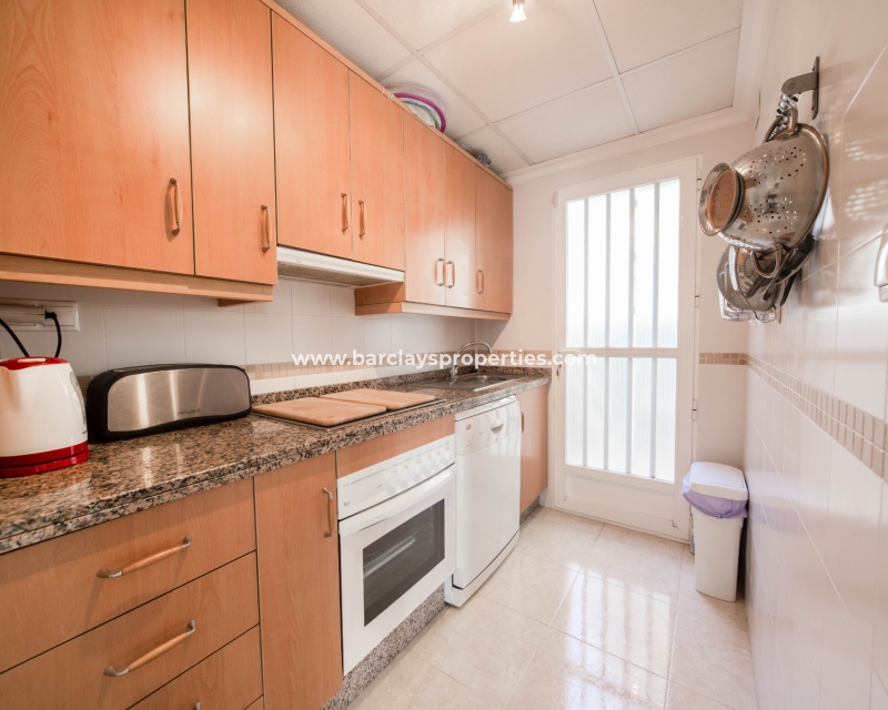 Wederverkoop - Vrijstaande Villa - Urb. El Oasis - La Marina