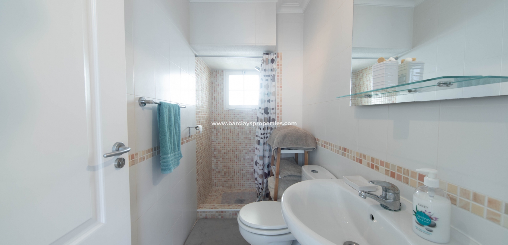 Wederverkoop - Vrijstaande Villa - Urb. El Oasis - La Marina