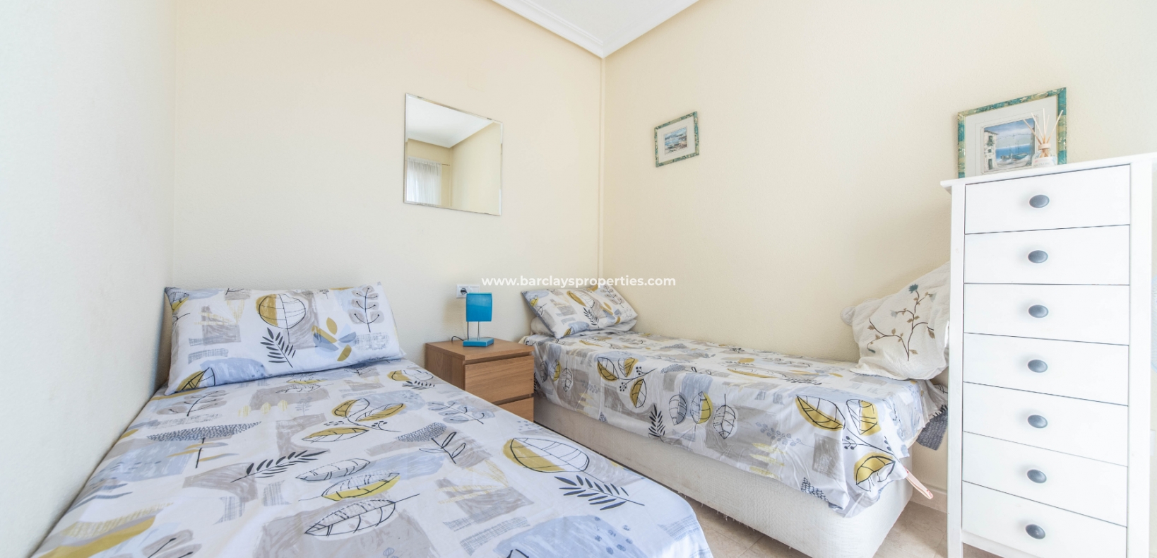 Wederverkoop - Vrijstaande Villa - Urb. El Oasis - La Marina