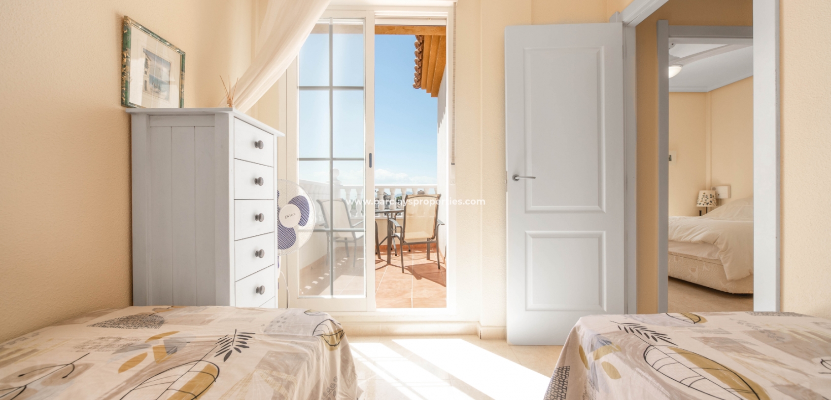 Wederverkoop - Vrijstaande Villa - Urb. El Oasis - La Marina