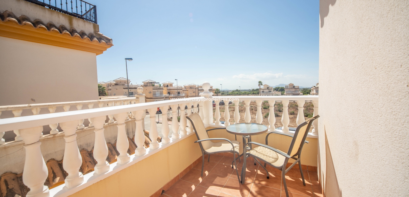 Wederverkoop - Vrijstaande Villa - Urb. El Oasis - La Marina