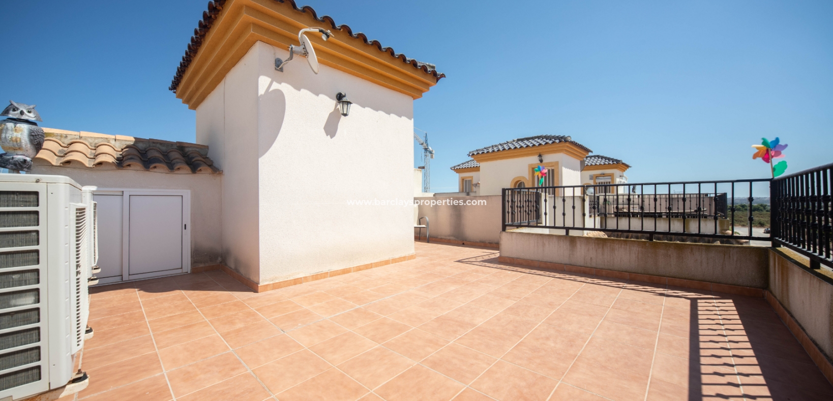 Wederverkoop - Vrijstaande Villa - Urb. El Oasis - La Marina