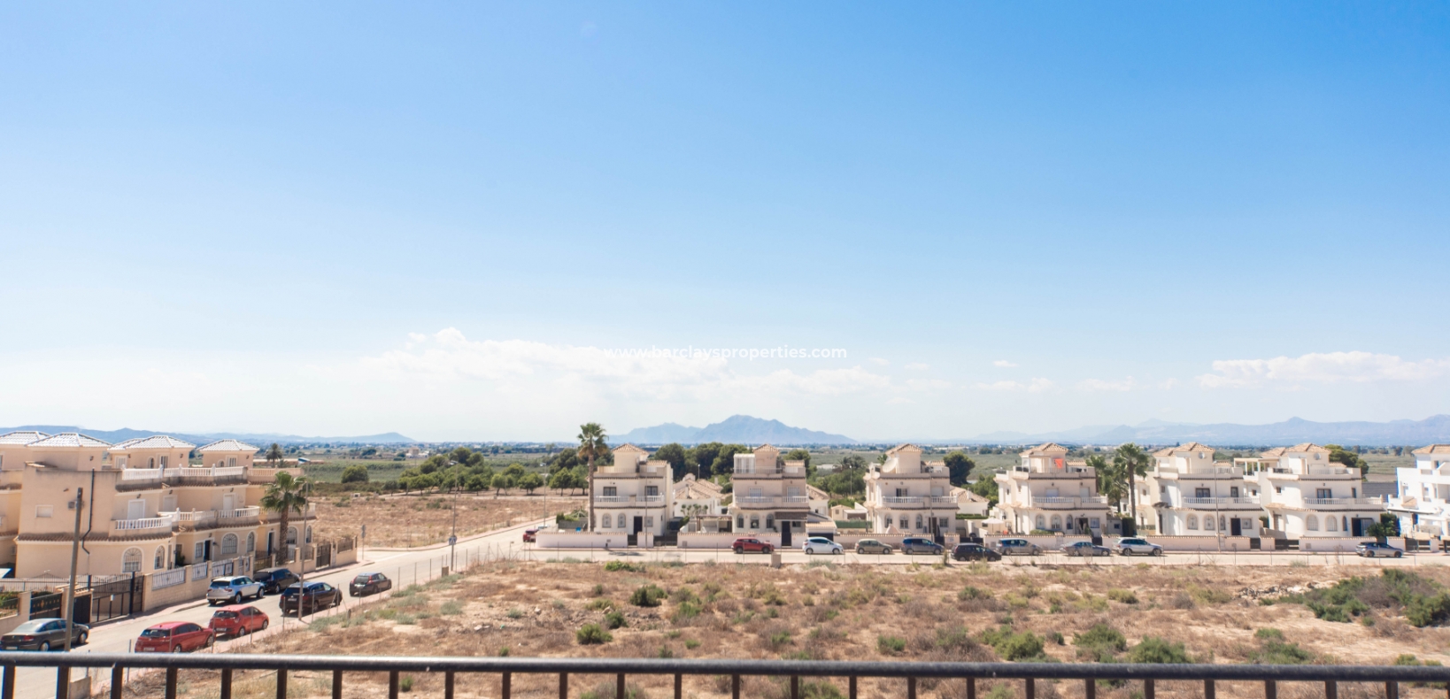 Wederverkoop - Vrijstaande Villa - Urb. El Oasis - La Marina