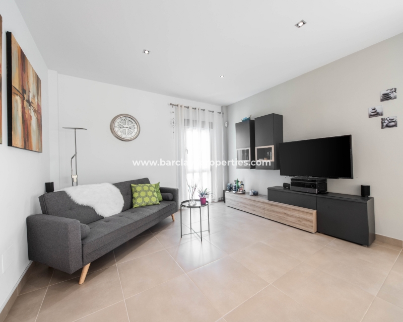 Wederverkoop - Vrijstaande Villa - Urb. El Oasis - La Marina