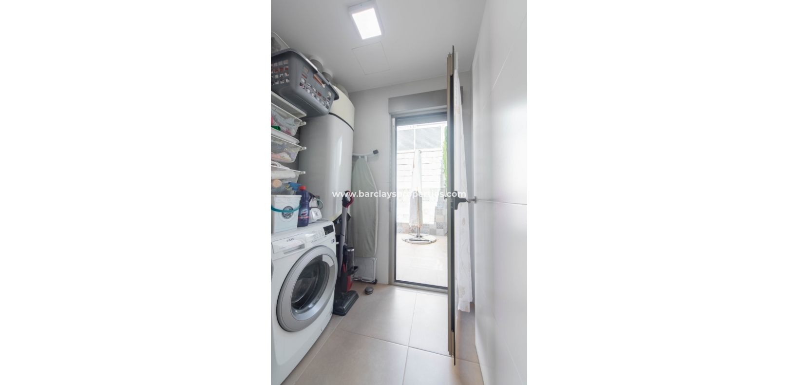 Wederverkoop - Vrijstaande Villa - Urb. El Oasis - La Marina