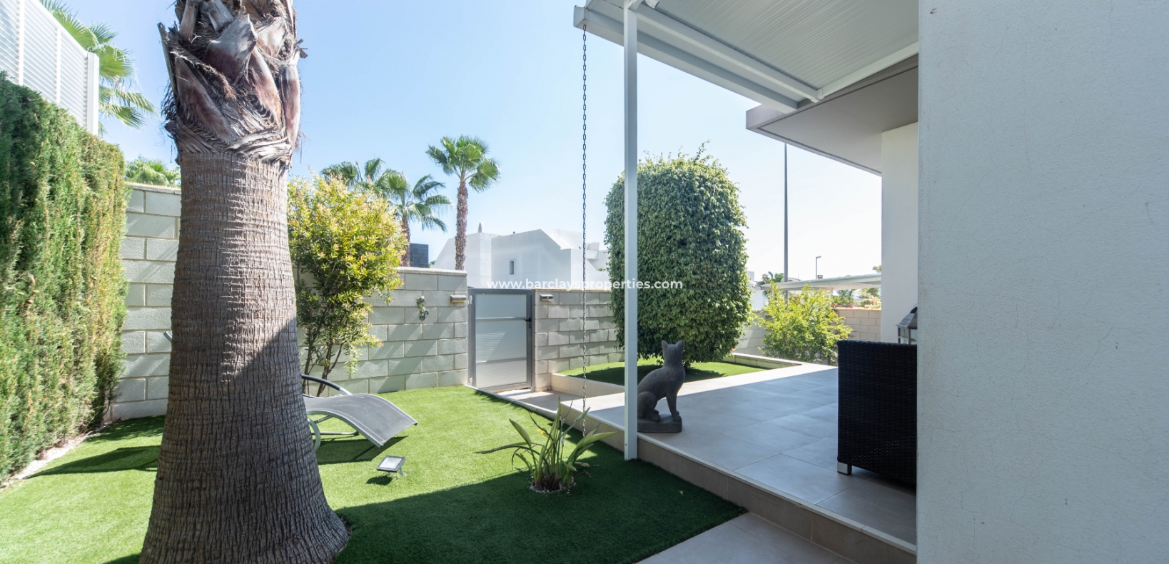 Wederverkoop - Vrijstaande Villa - Urb. El Oasis - La Marina