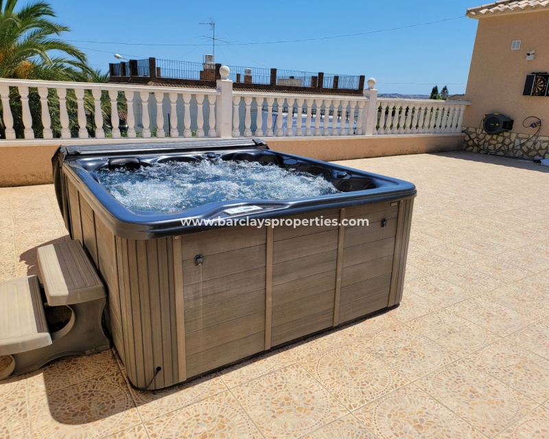 Wederverkoop - Vrijstaande Villa - Urb. El Oasis - La Marina