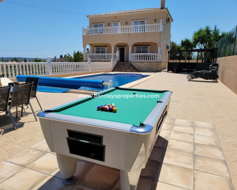 Wederverkoop - Vrijstaande Villa - Urb. El Oasis - La Marina