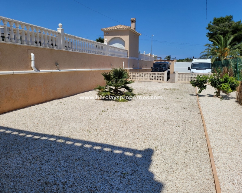 Wederverkoop - Vrijstaande Villa - Urb. El Oasis - La Marina