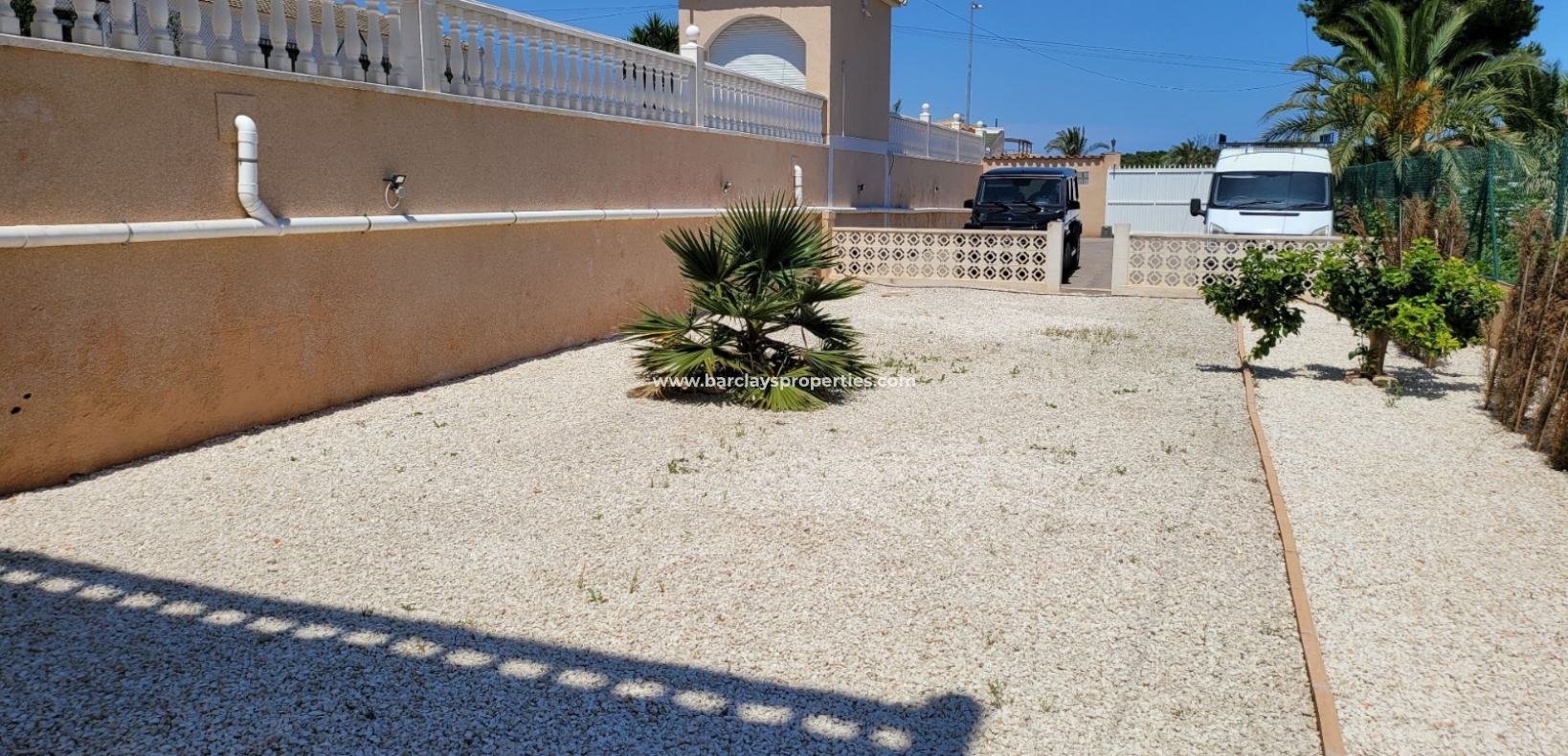 Wederverkoop - Vrijstaande Villa - Urb. El Oasis - La Marina