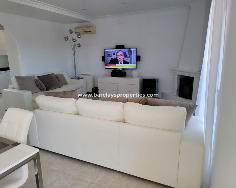 Wederverkoop - Vrijstaande Villa - Urb. El Oasis - La Marina