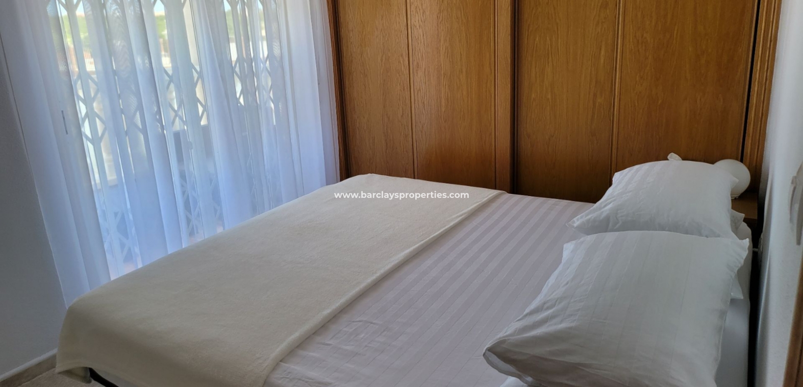 Wederverkoop - Vrijstaande Villa - Urb. El Oasis - La Marina