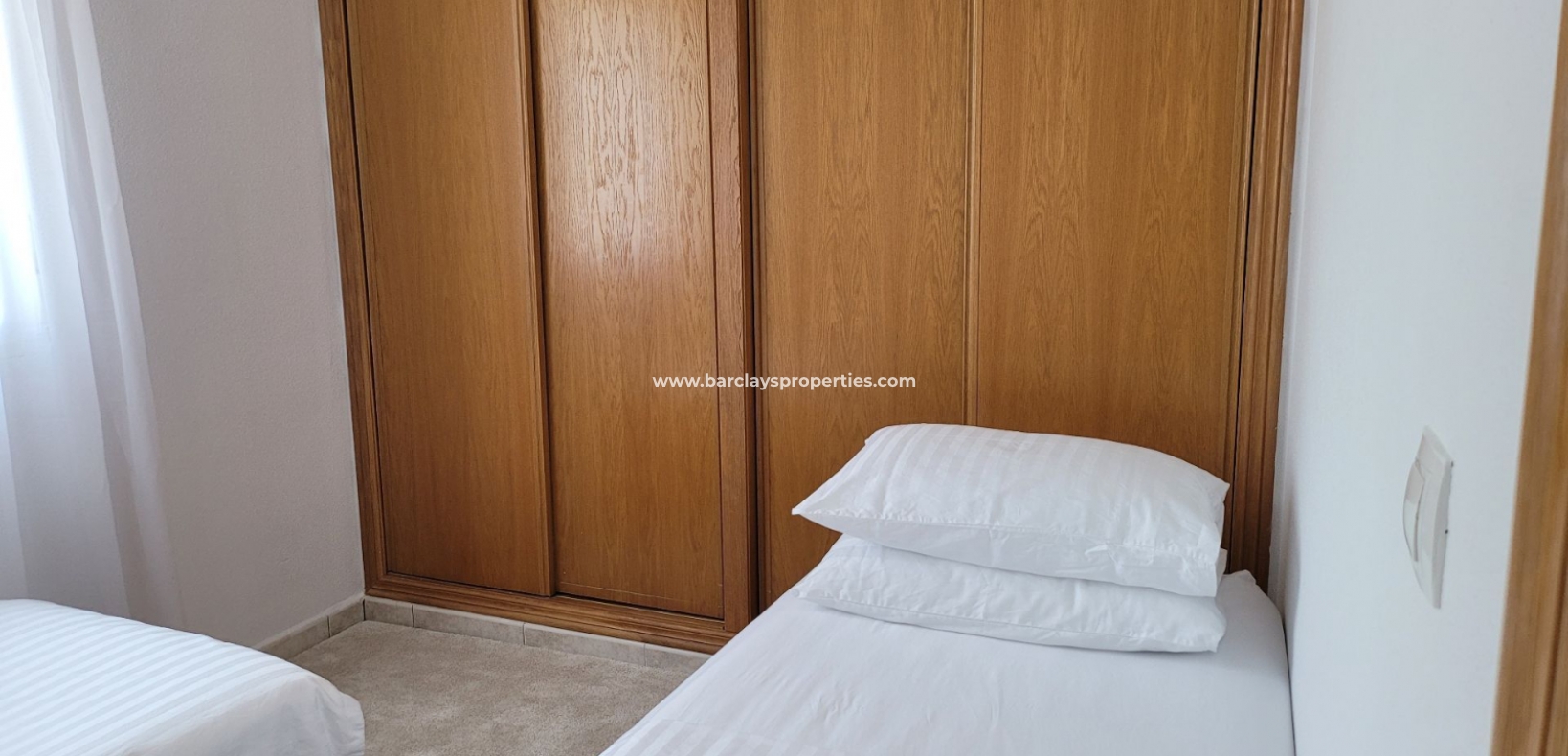 Wederverkoop - Vrijstaande Villa - Urb. El Oasis - La Marina