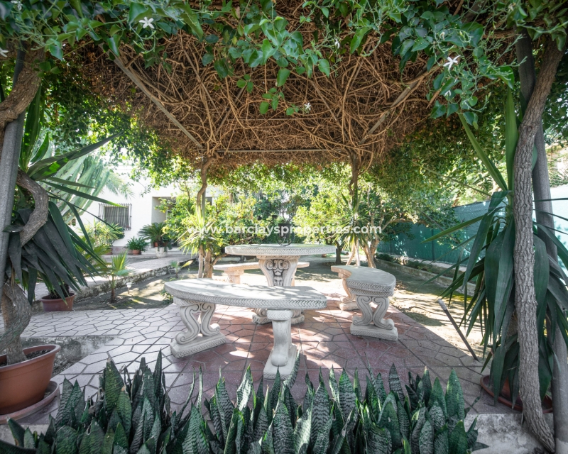 Wederverkoop - Vrijstaande Villa - Urb. El Oasis - La Marina