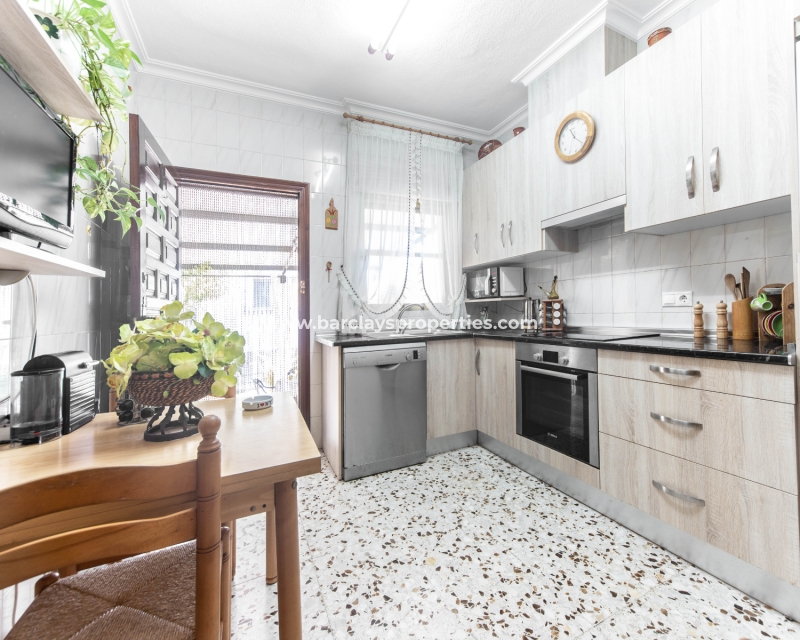 Wederverkoop - Vrijstaande Villa - Urb. El Oasis - La Marina