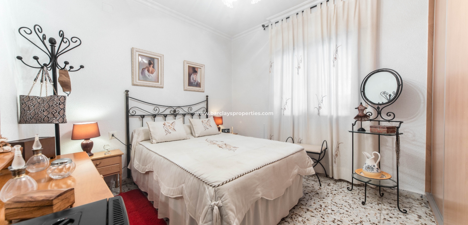 Wederverkoop - Vrijstaande Villa - Urb. El Oasis - La Marina