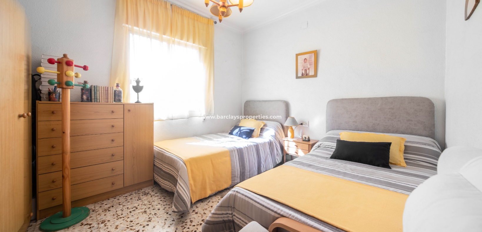 Wederverkoop - Vrijstaande Villa - Urb. El Oasis - La Marina