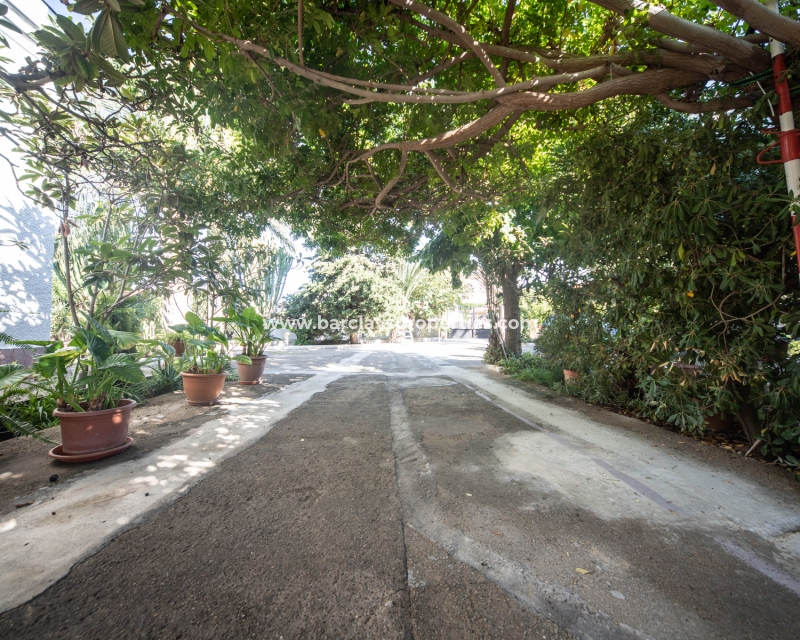 Wederverkoop - Vrijstaande Villa - Urb. El Oasis - La Marina