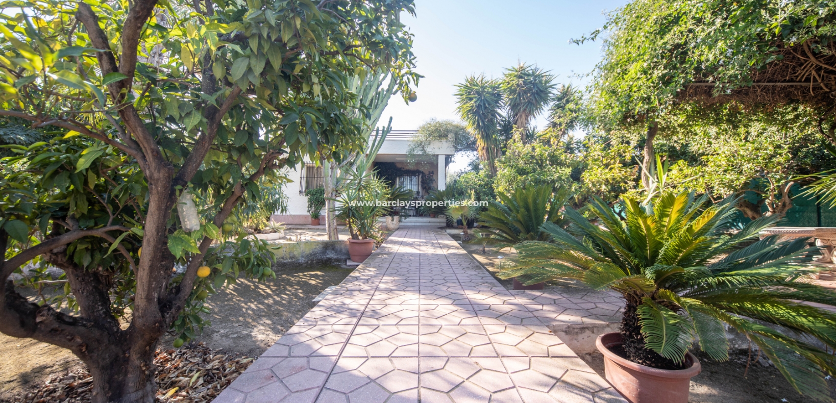 Wederverkoop - Vrijstaande Villa - Urb. El Oasis - La Marina