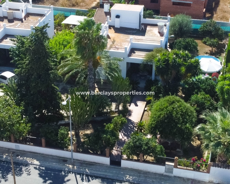 Wederverkoop - Vrijstaande Villa - Urb. El Oasis - La Marina