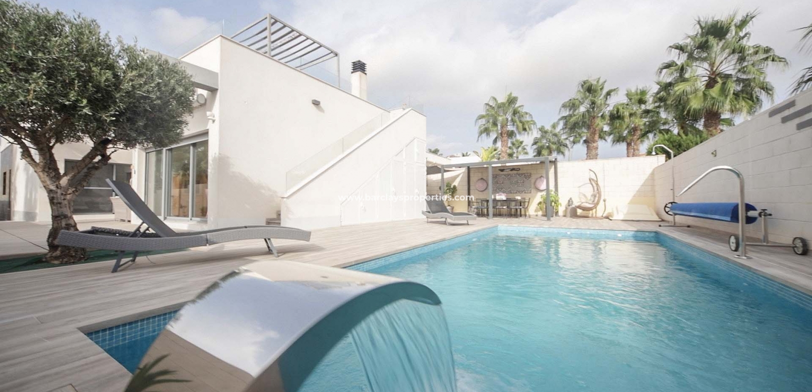 Wederverkoop - Vrijstaande Villa - Urb. El Oasis - La Marina