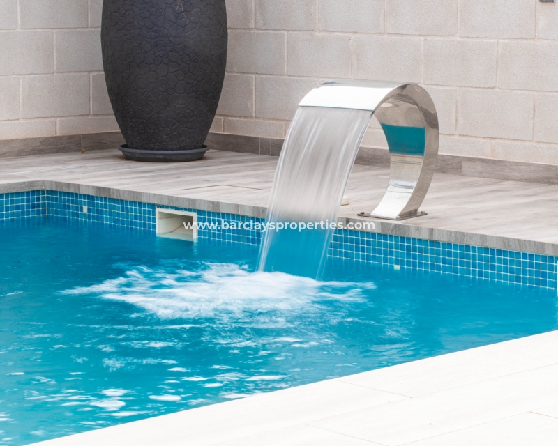 Wederverkoop - Vrijstaande Villa - Urb. El Oasis - La Marina