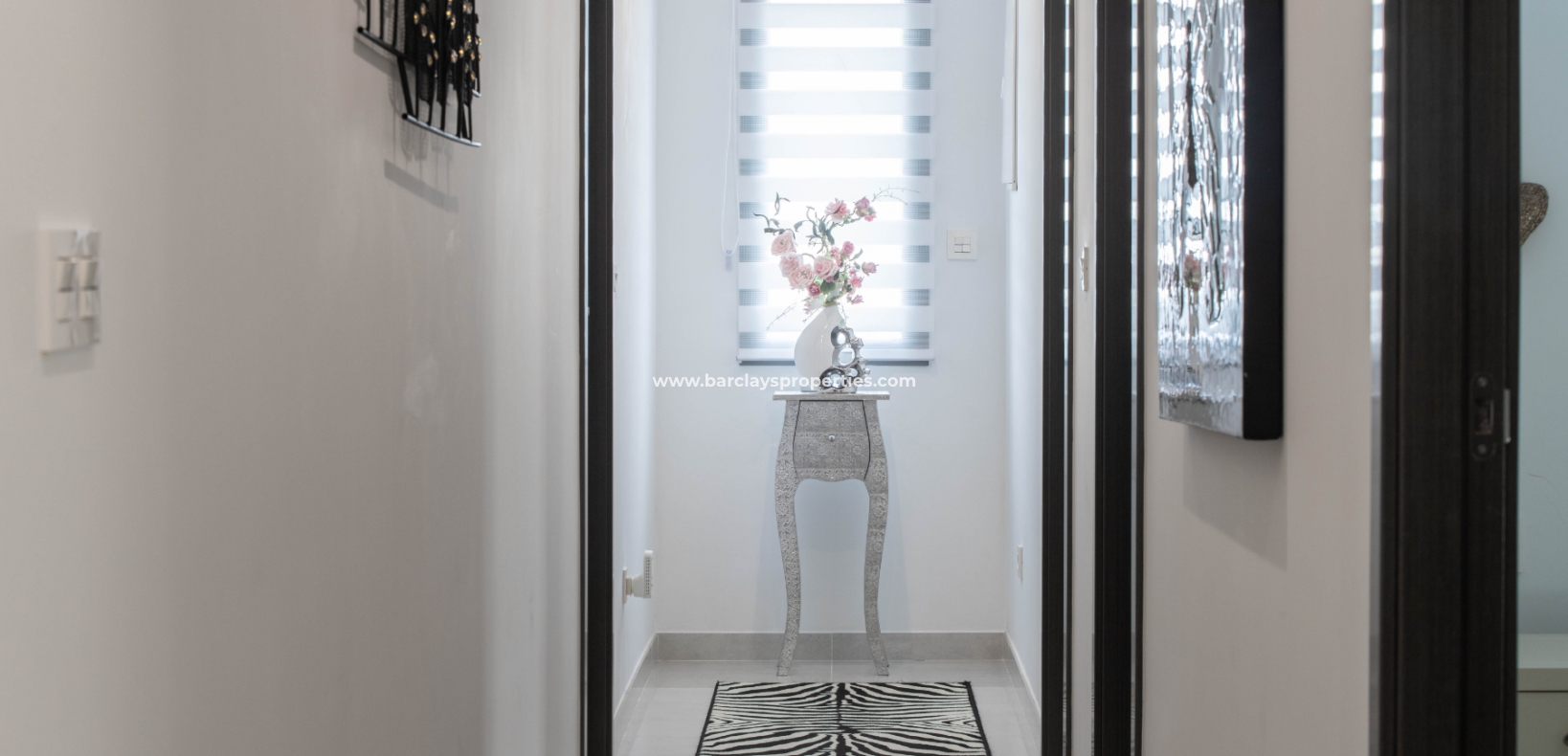 Wederverkoop - Vrijstaande Villa - Urb. El Oasis - La Marina