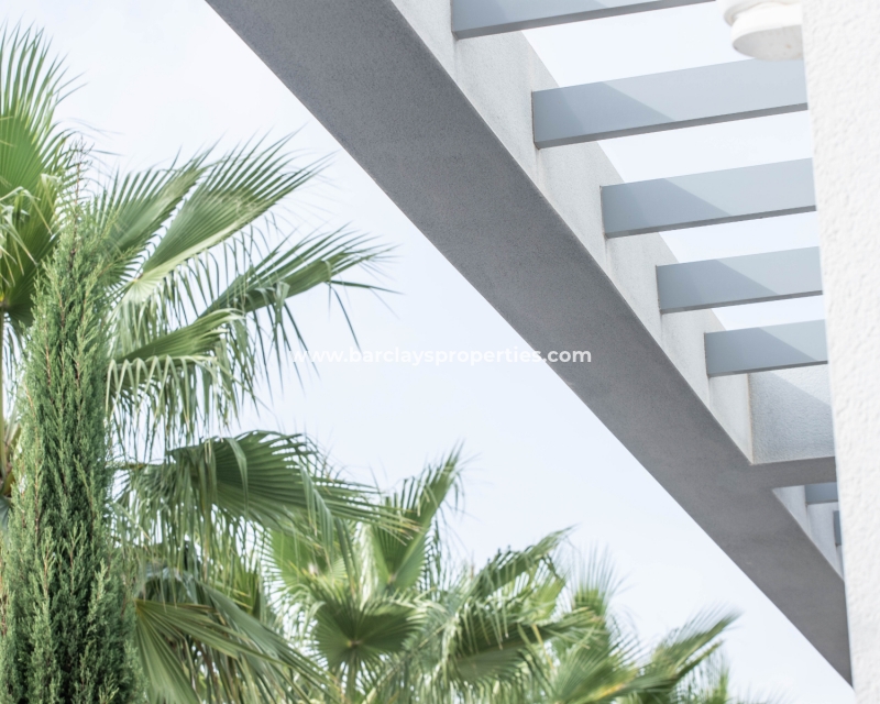 Wederverkoop - Vrijstaande Villa - Urb. El Oasis - La Marina