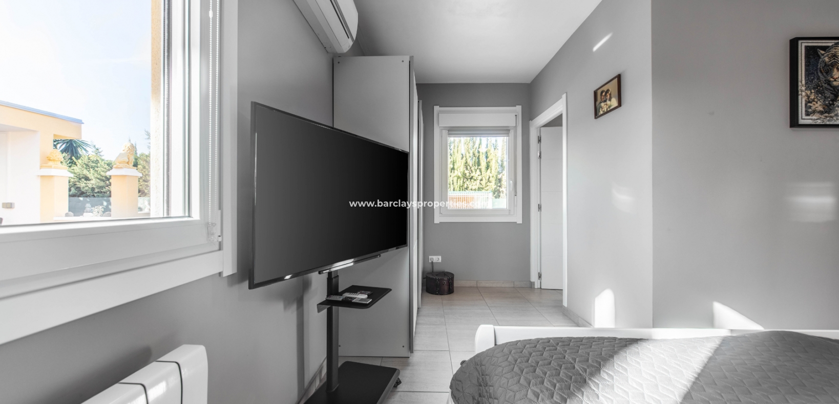 Wederverkoop - Vrijstaande Villa - Urb. El Oasis - La Marina