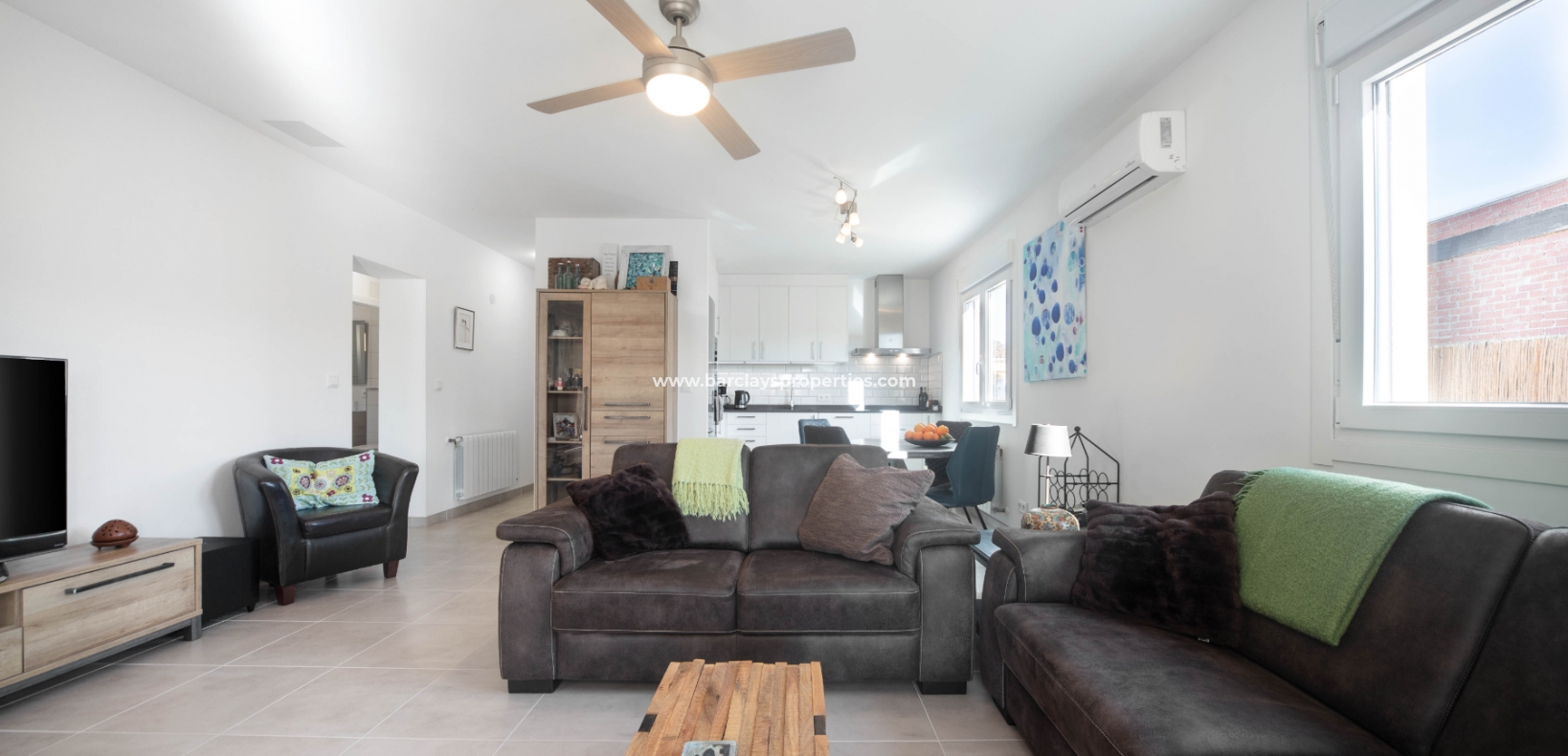 Wederverkoop - Vrijstaande Villa - Urb. El Oasis - La Marina