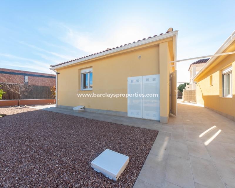 Wederverkoop - Vrijstaande Villa - Urb. El Oasis - La Marina