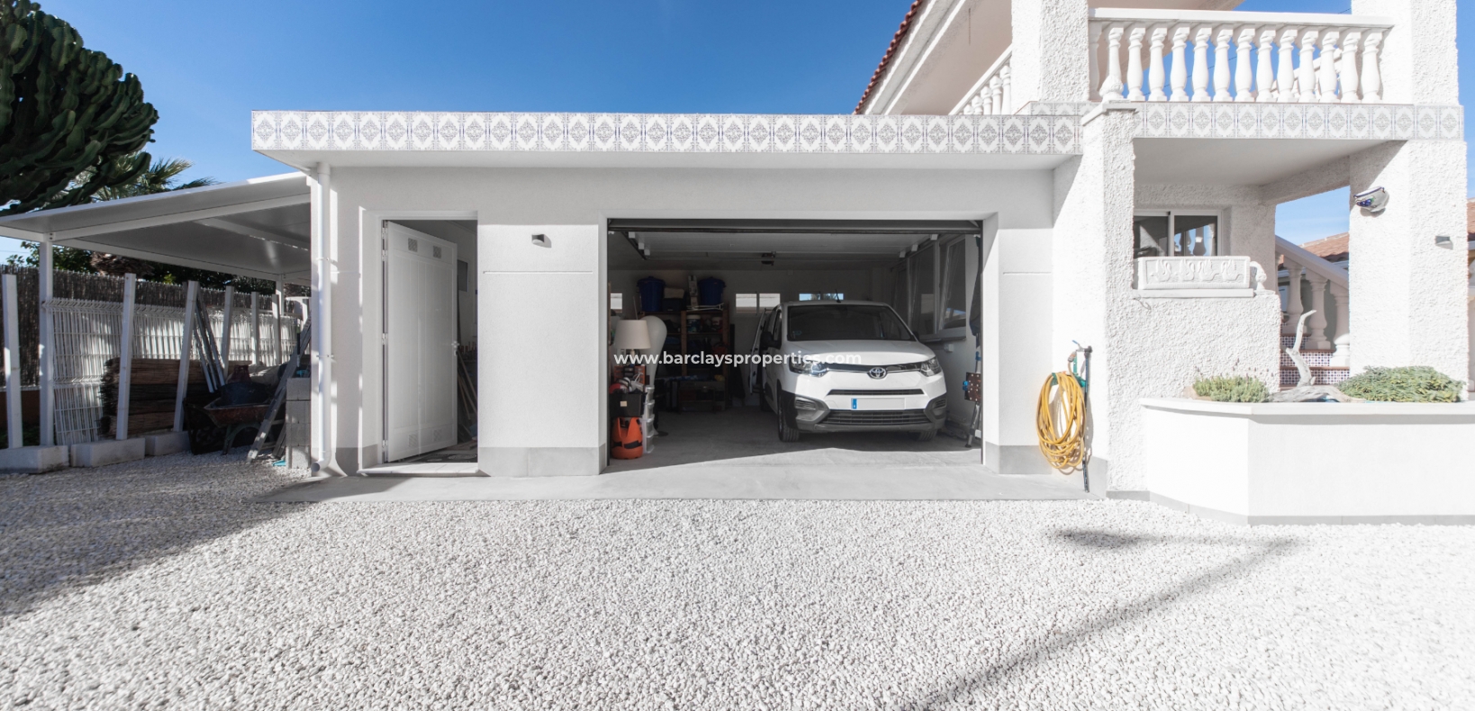 Wederverkoop - Vrijstaande Villa - Urb. El Oasis - La Marina