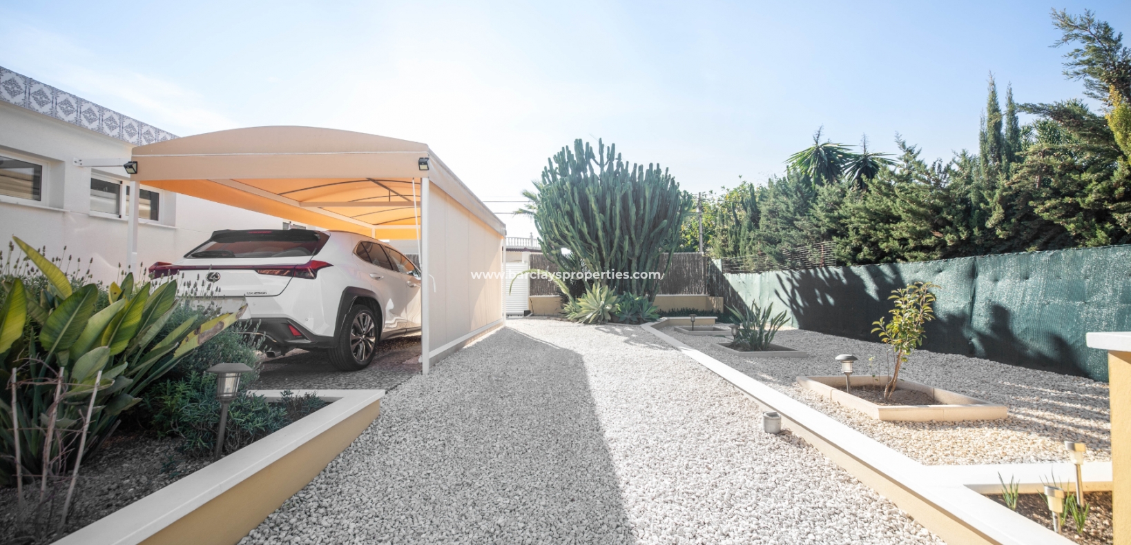 Wederverkoop - Vrijstaande Villa - Urb. El Oasis - La Marina