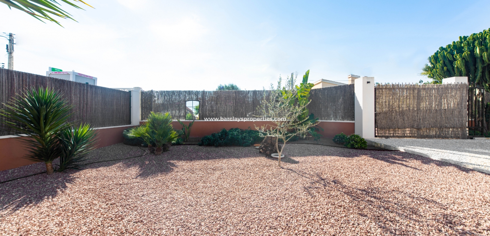 Wederverkoop - Vrijstaande Villa - Urb. El Oasis - La Marina