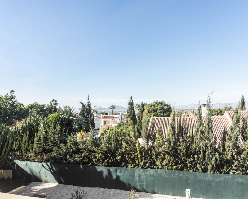 Wederverkoop - Vrijstaande Villa - Urb. El Oasis - La Marina