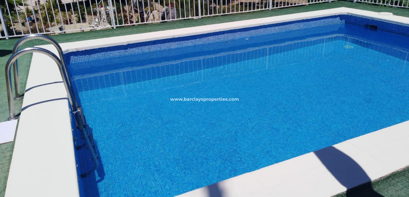 Wederverkoop - Vrijstaande Villa - Urb. El Oasis - La Marina